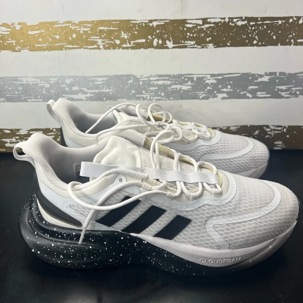 Adidas Alphabounce